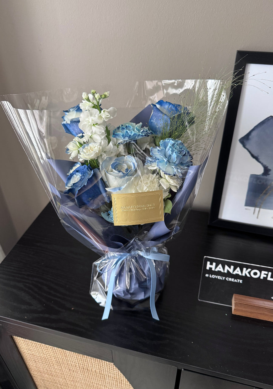 Graduation Bloom Daily Bouquet