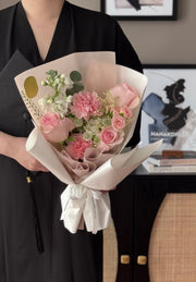 Graduation All Delight Bouquet