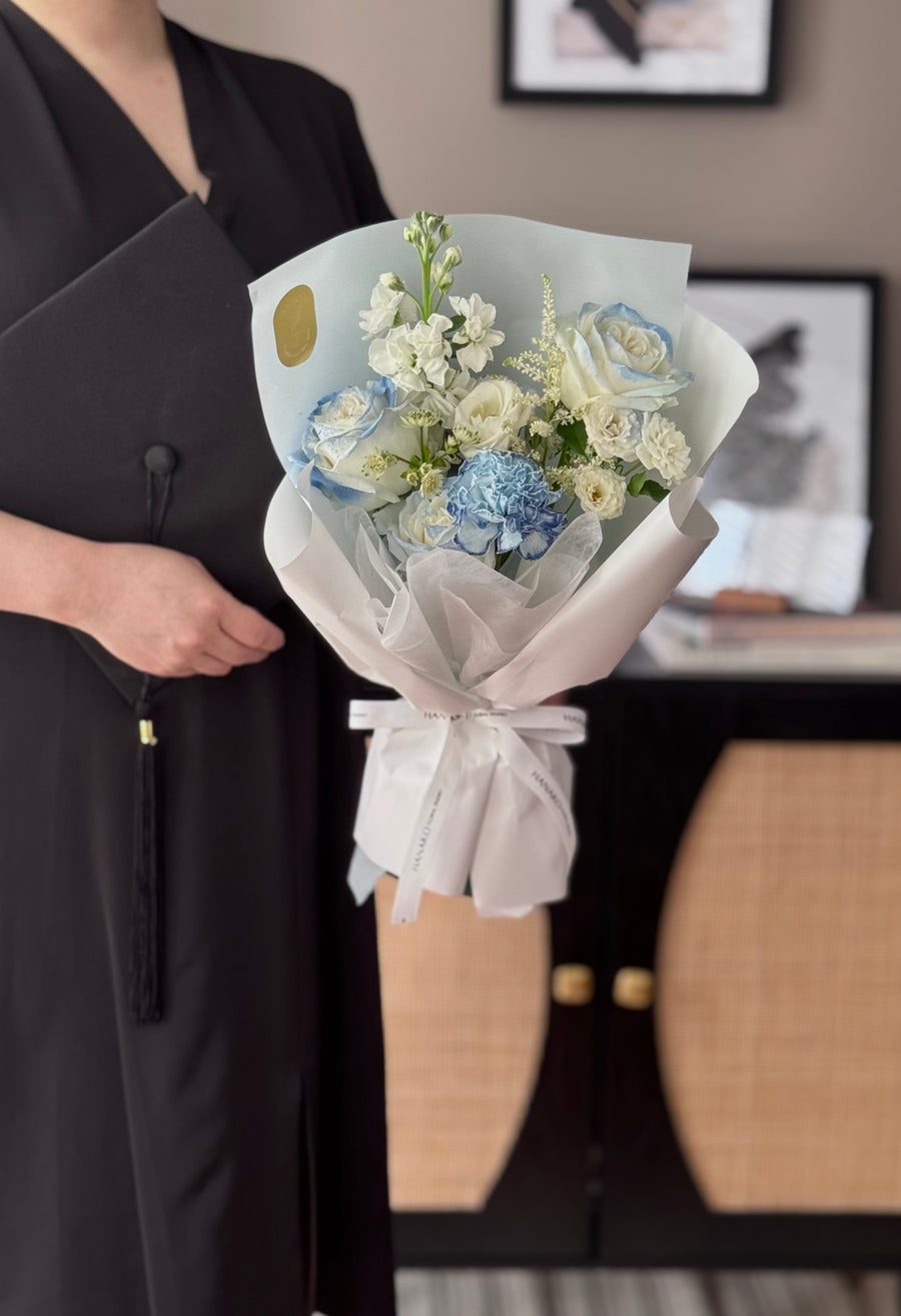 Graduation All Delight Bouquet
