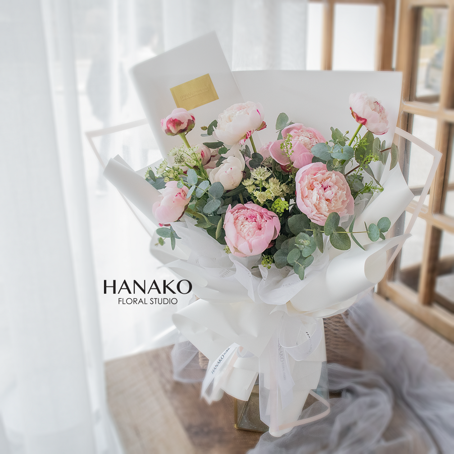 Korean Style Peony Bouquet(Pre-order 3 Days in Advance)