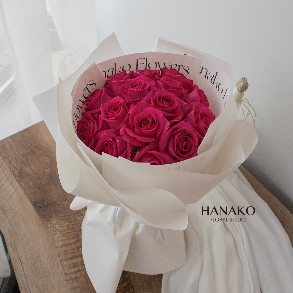 Classic Hot Pink Round Bouquet(Pre-order, 7 Days in Advance)