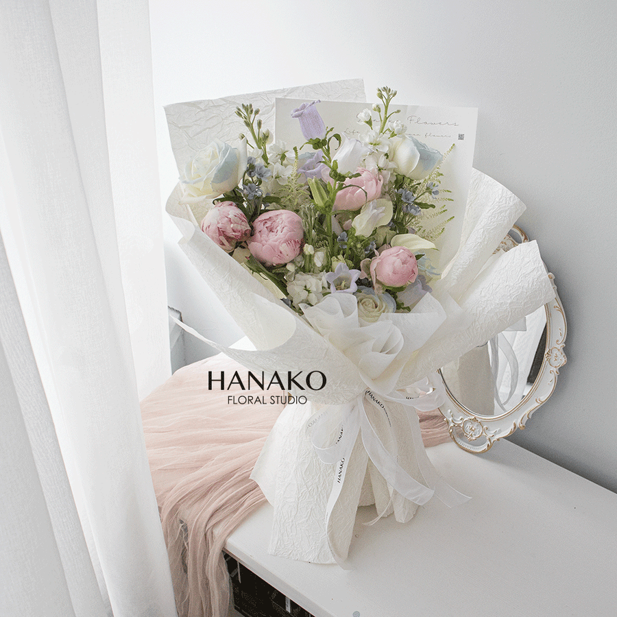 Dreamlight Bloom Bouquet(Pre-order 5 Days in Advance)