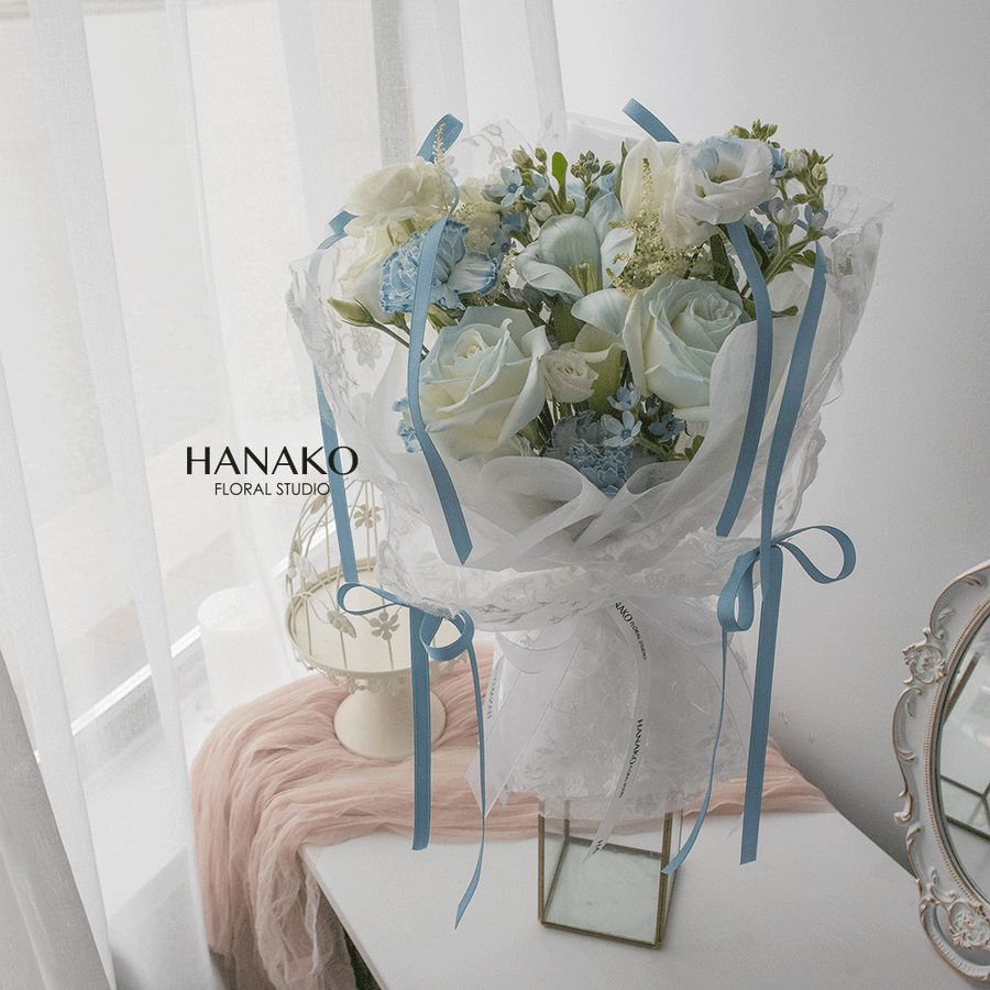 Dreamy Lace Bouquet(Pre-order 3 days in advance)