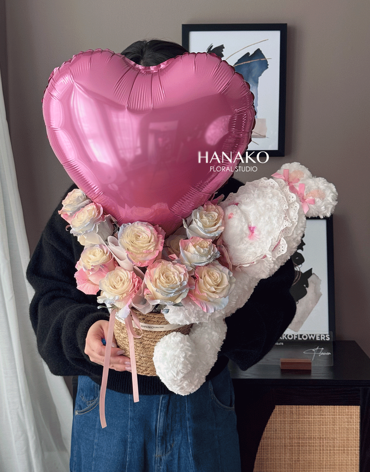 Rabbit with Mermaid Rose Basket (Pre-order, 5 Days in Advance)