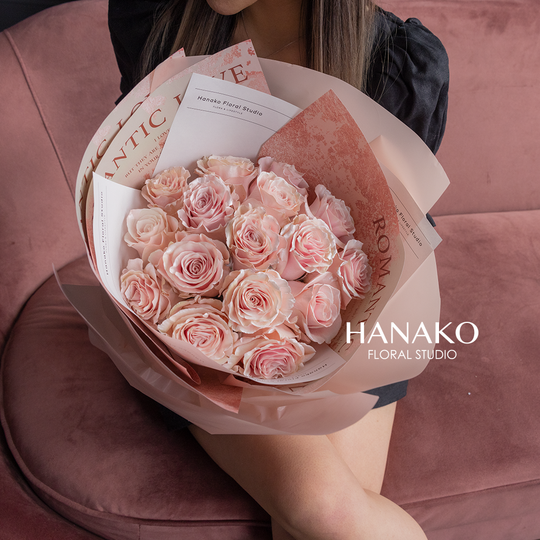 Classic Golden Pink Rose Round Bouquet(Pre-order)