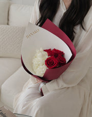 Hydrangea & Rose Bouquet(Pre-order 3 Days in Advance)