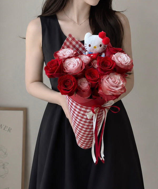 Qixi Sweet Two-Tone Rose Cone