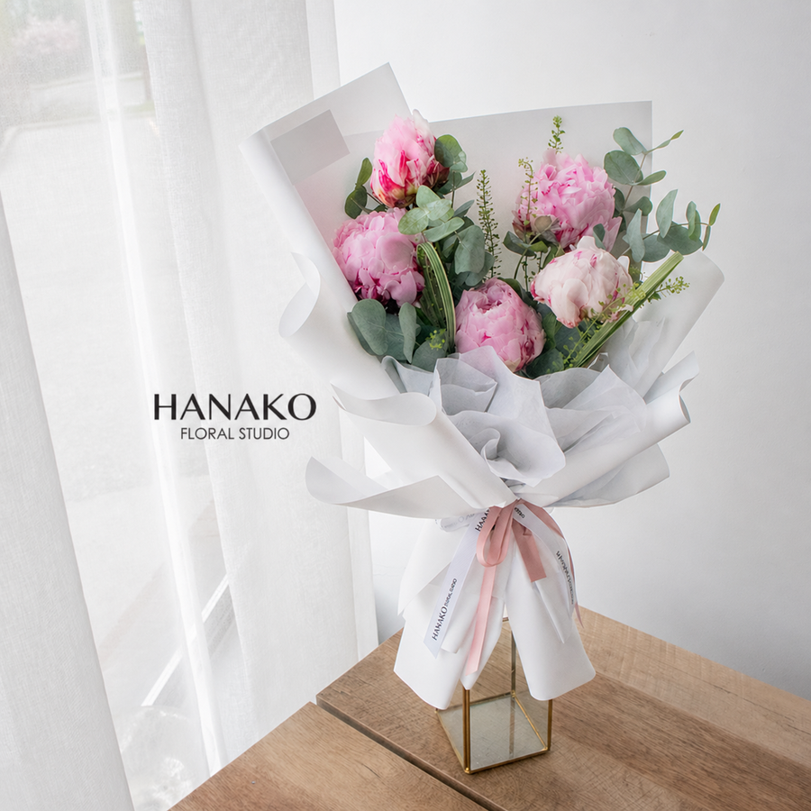 Korean Style Peony Bouquet(Pre-order 3 Days in Advance)