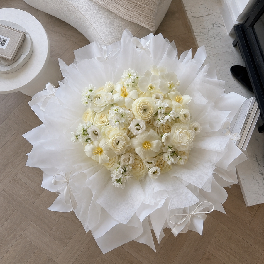 Ballet Bloom Mixed Bouquet – Elegant White (Pre-order 5 Days in Advance)