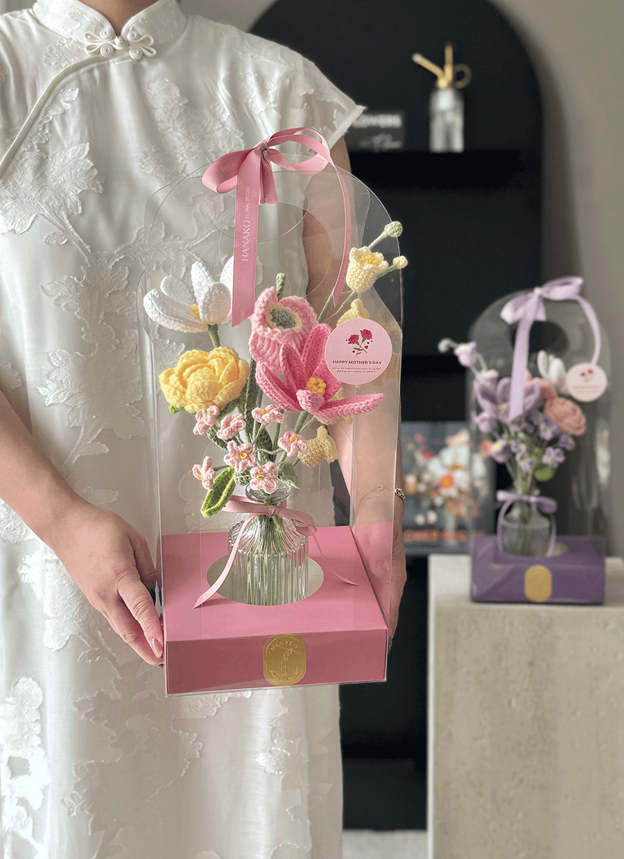 Mother's Day Crochet Flower Vase Arrangement – Petite Bloom