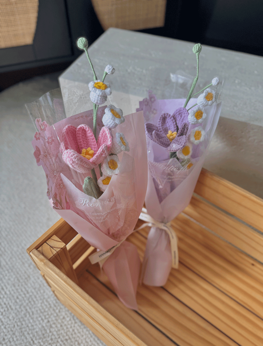 Mother’s Day Mini Crochet Flower Duo