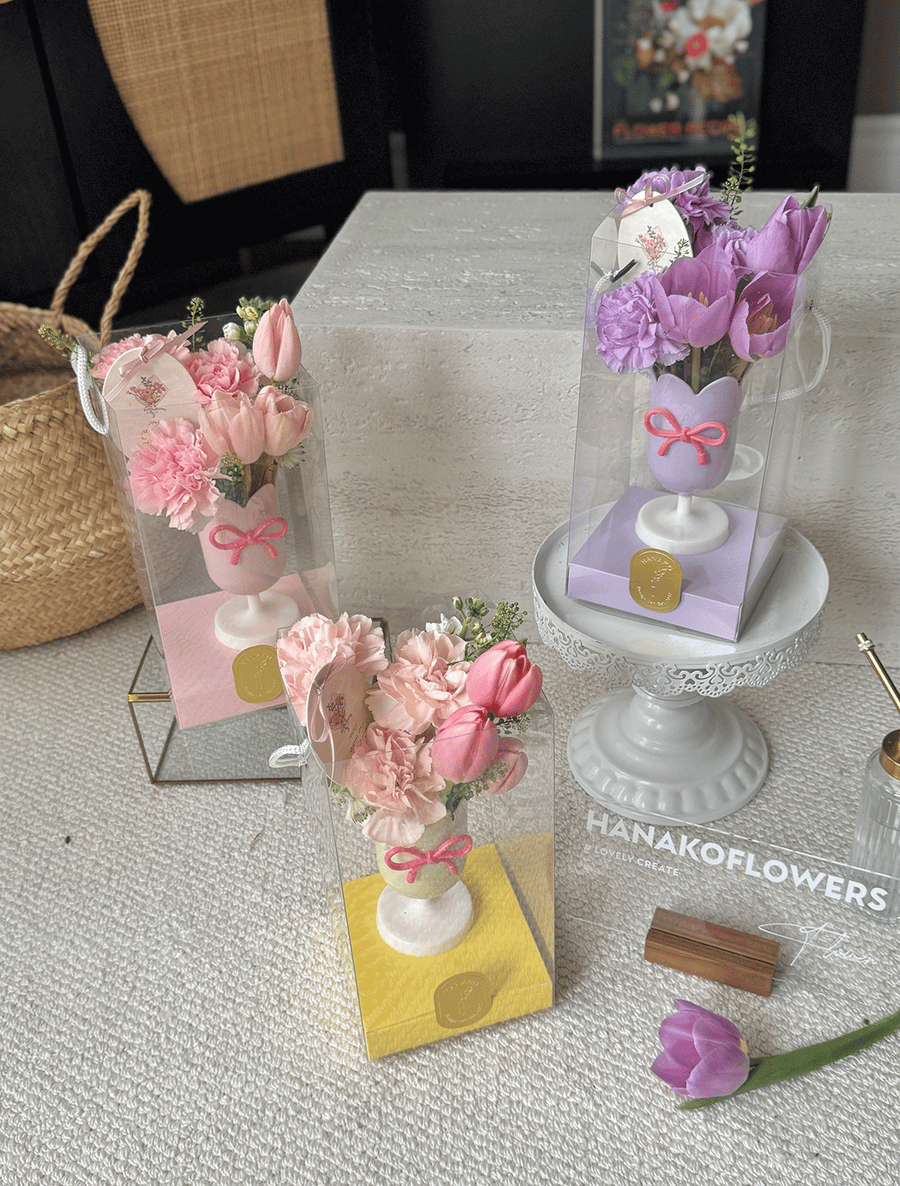 Mother's Day Mini Carnation Cup