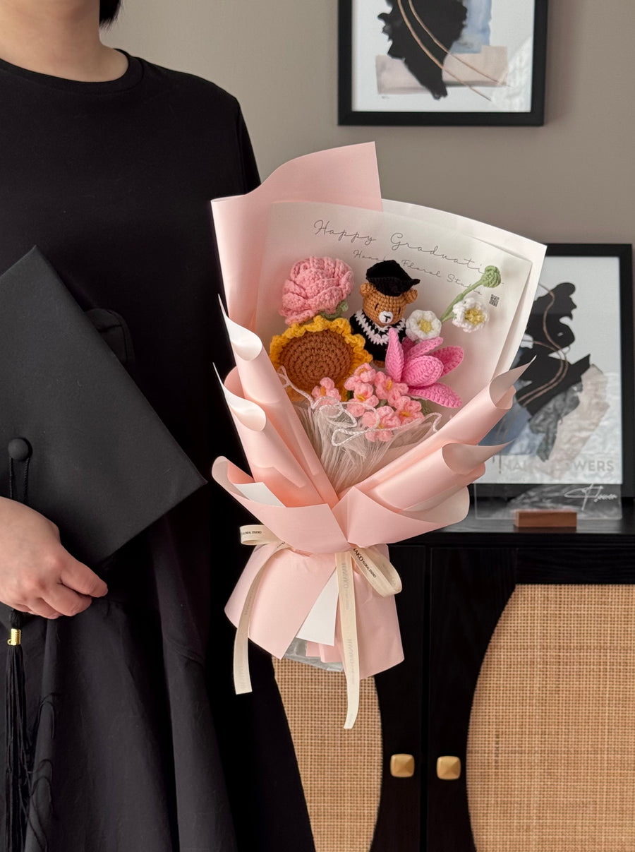 Grad Bloom Crochet Bouquet - Small Size