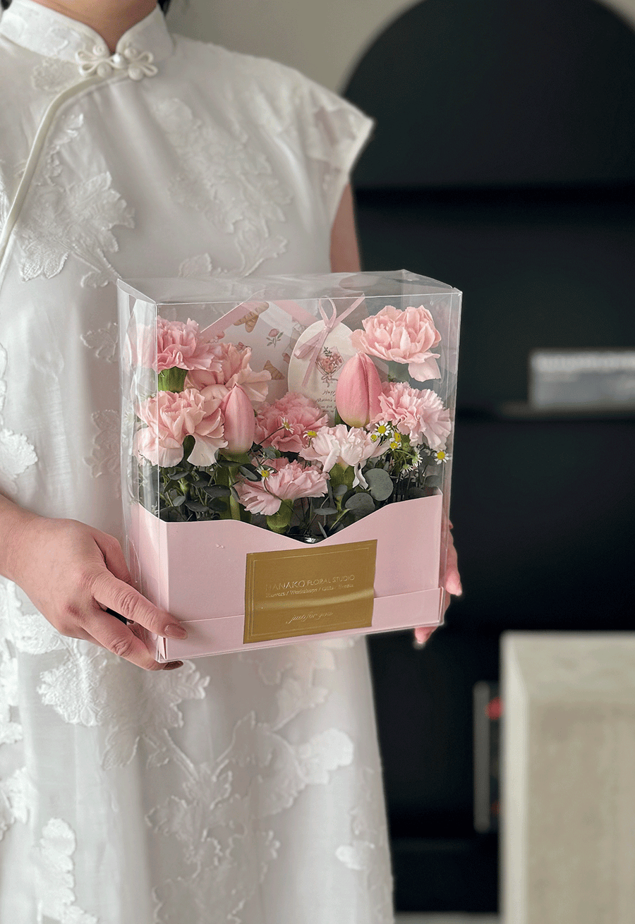 Mother’s Day Envelope Flower Box – Blush Pink