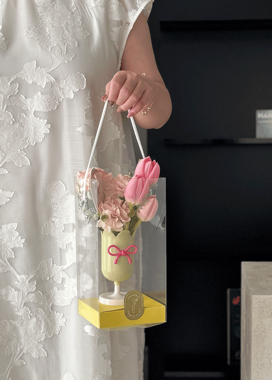 Mother's Day Mini Carnation Cup