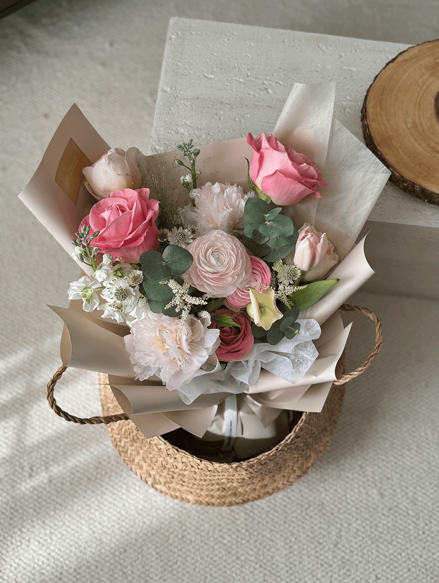 Mother’s Day Premium Mixed Bouquet-Soft Blush