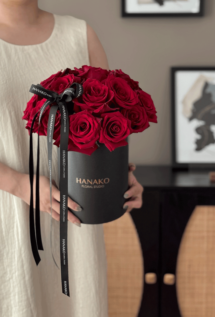 Qixi Classic Rose Bloom Box - Red