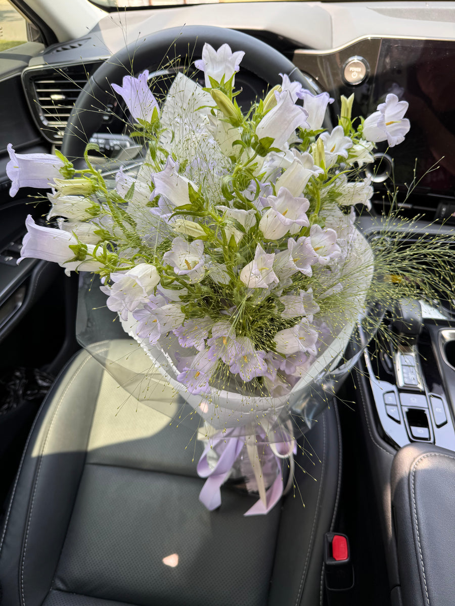 Summer Bells Bouquet(Pre-order 7 Days in Advance)