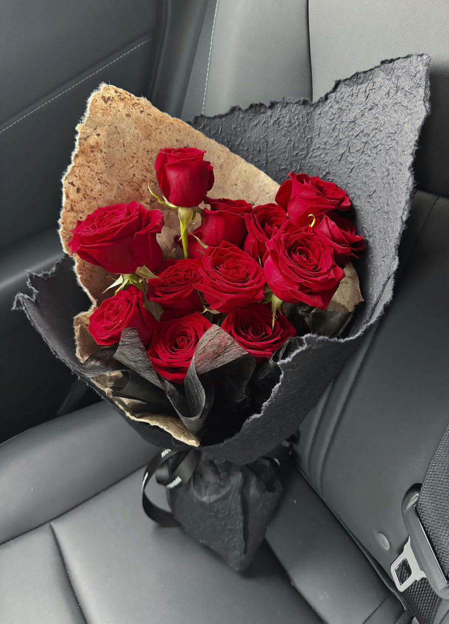 Qixi Paper Mono Rose Bouquet – Classic Red