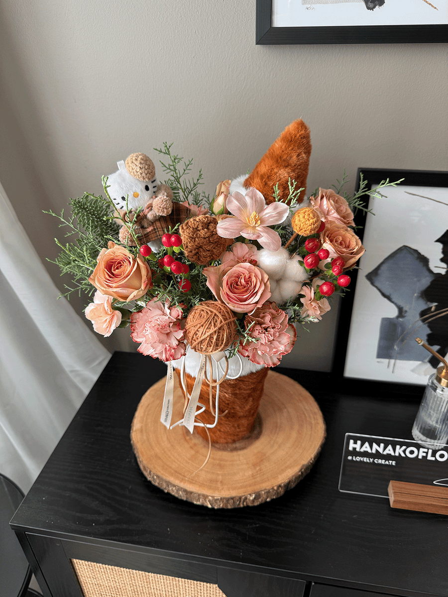 Kitty Milk Tea Floral Cup Arrangement