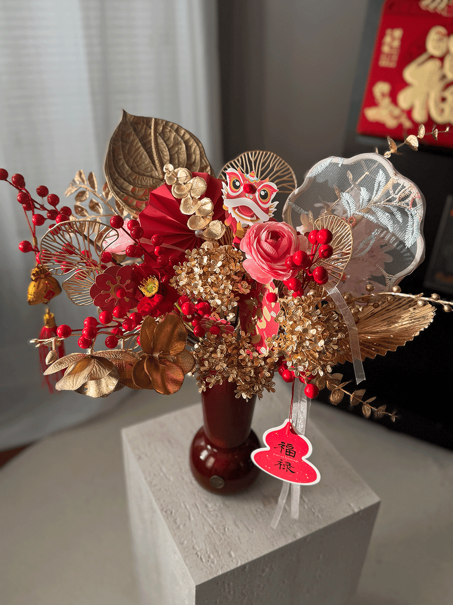 Elegant New Year Arrangement