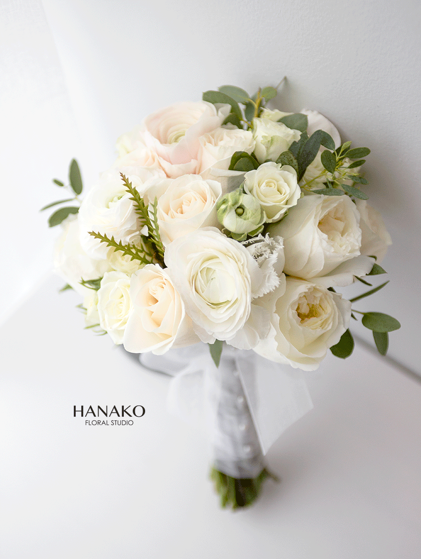 Traditional Hemisphere Wedding Bouquet