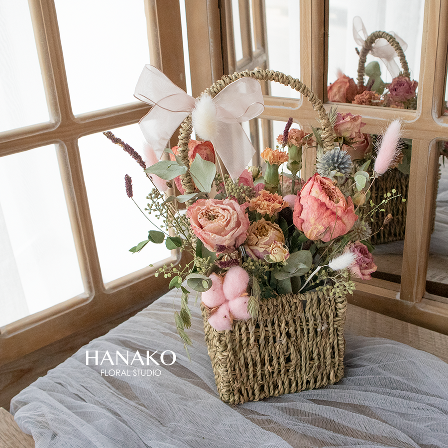 MINI DIRED FLOWER BASKET