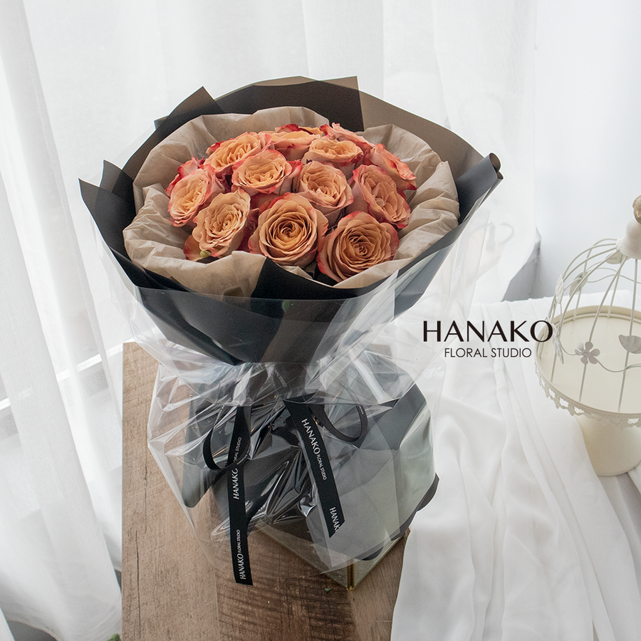 Classic Cappuccino Rose Round Bouquet(Pre-order)