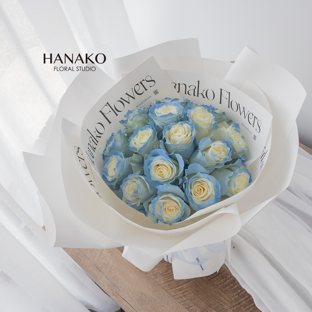 Classic Powder Blue Rose Round Bouquet(Pre-order, 3 Days in Advance ...