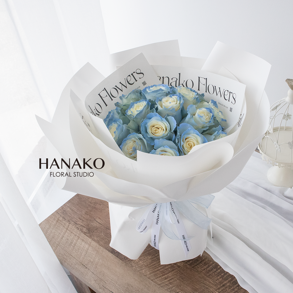 Classic Powder Blue Rose Round Bouquet(Pre-order, 3 Days in Advance)
